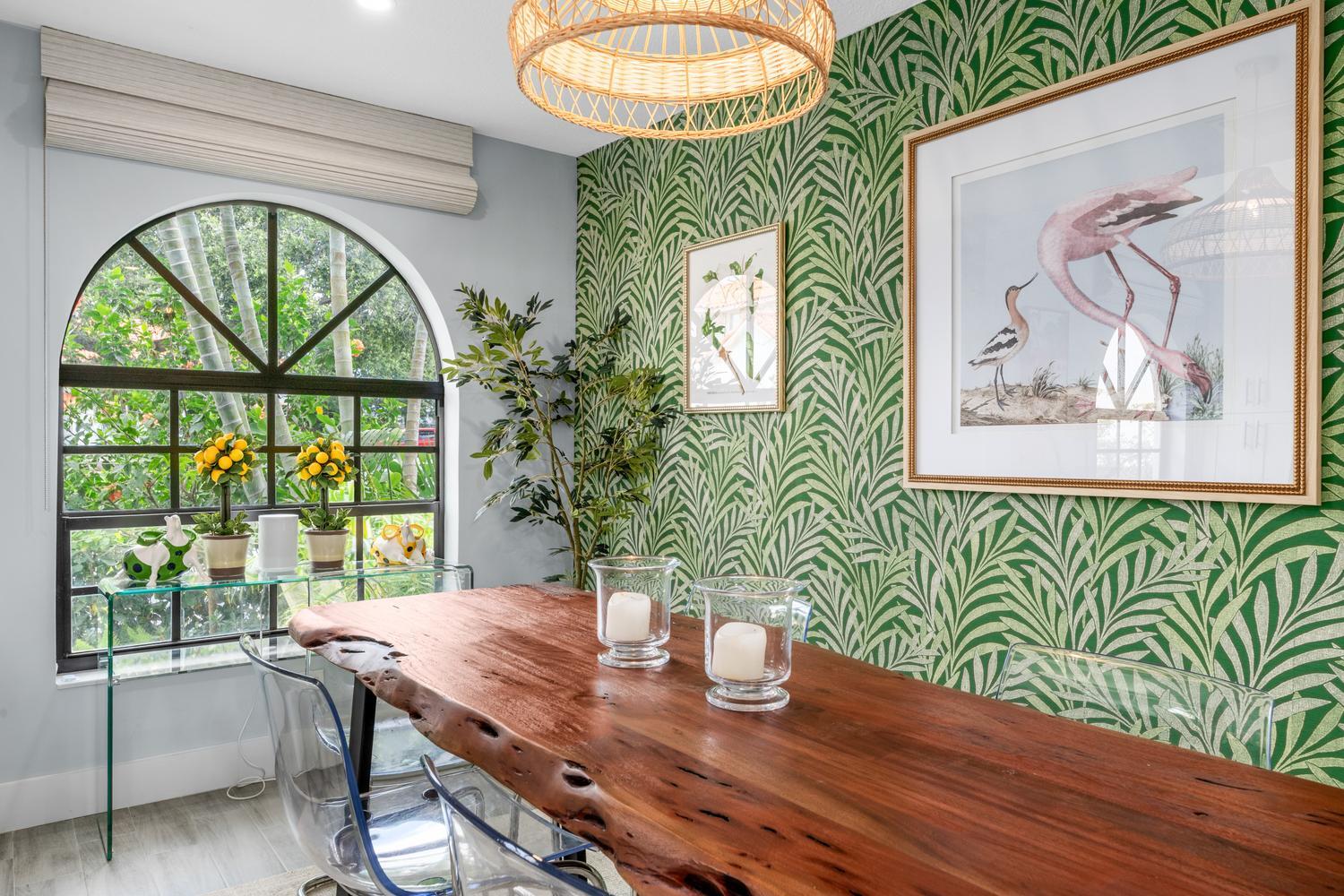 WELLINGTON OF WELLINGTON - Residential Lease