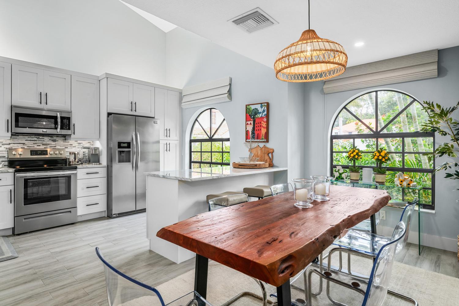 WELLINGTON OF WELLINGTON - Residential Lease
