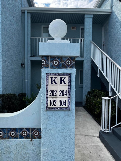 Featured picture for the property R10772400