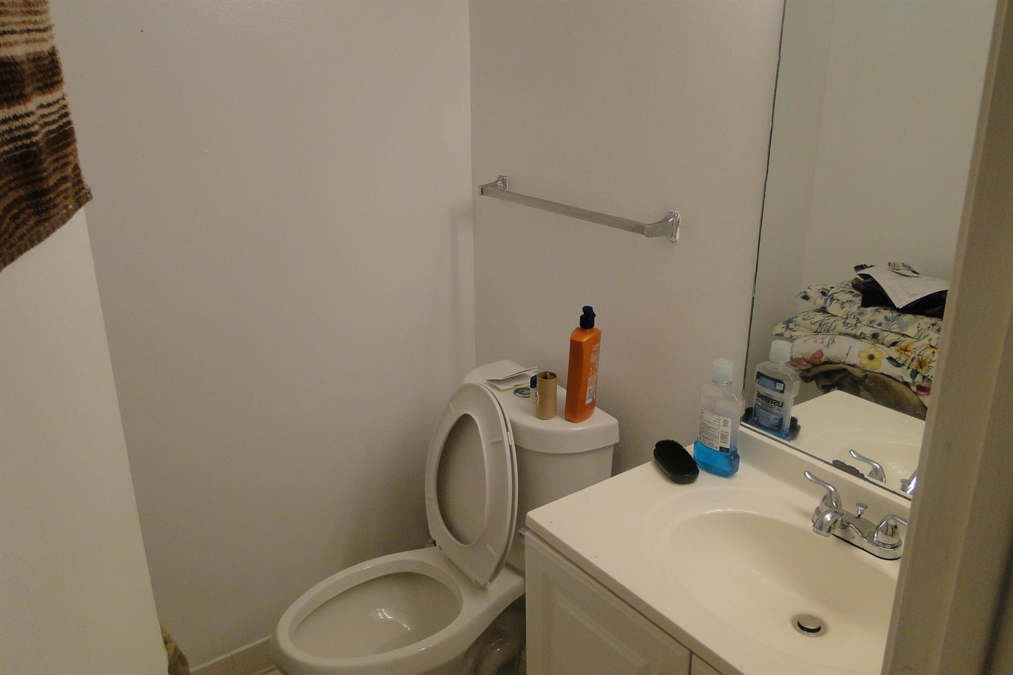 PRESIDENTIAL GOLFVIEW CON - Residential