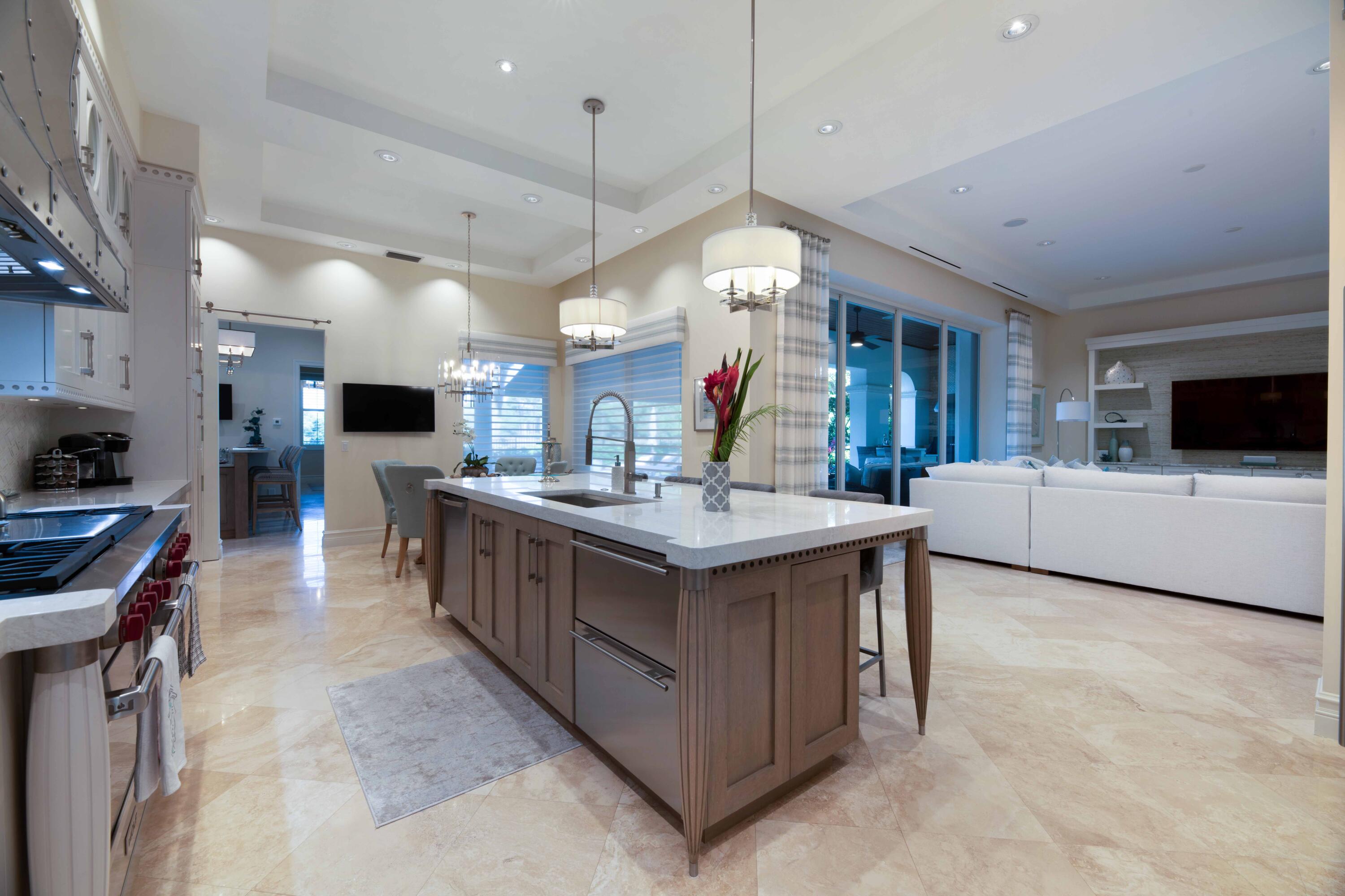 OLD PALM GOLF CLUB - Residential