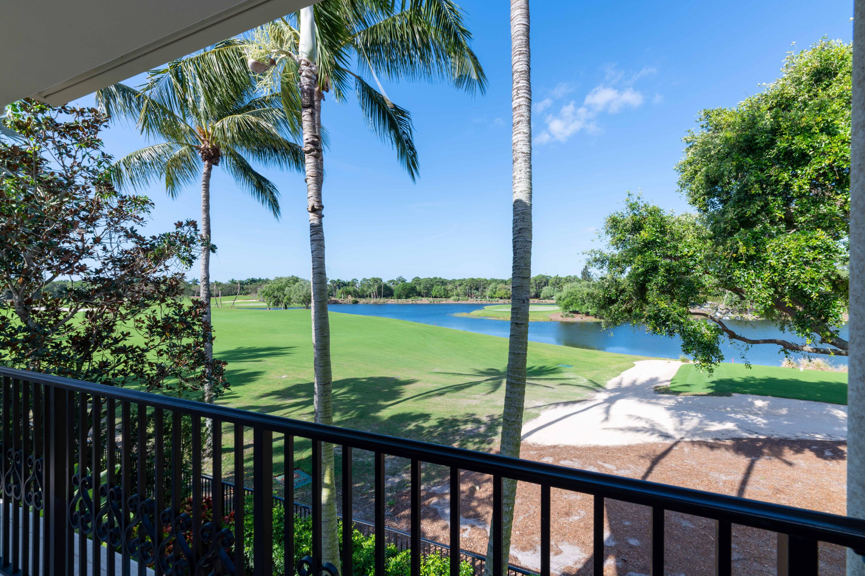 OLD PALM GOLF CLUB - Residential