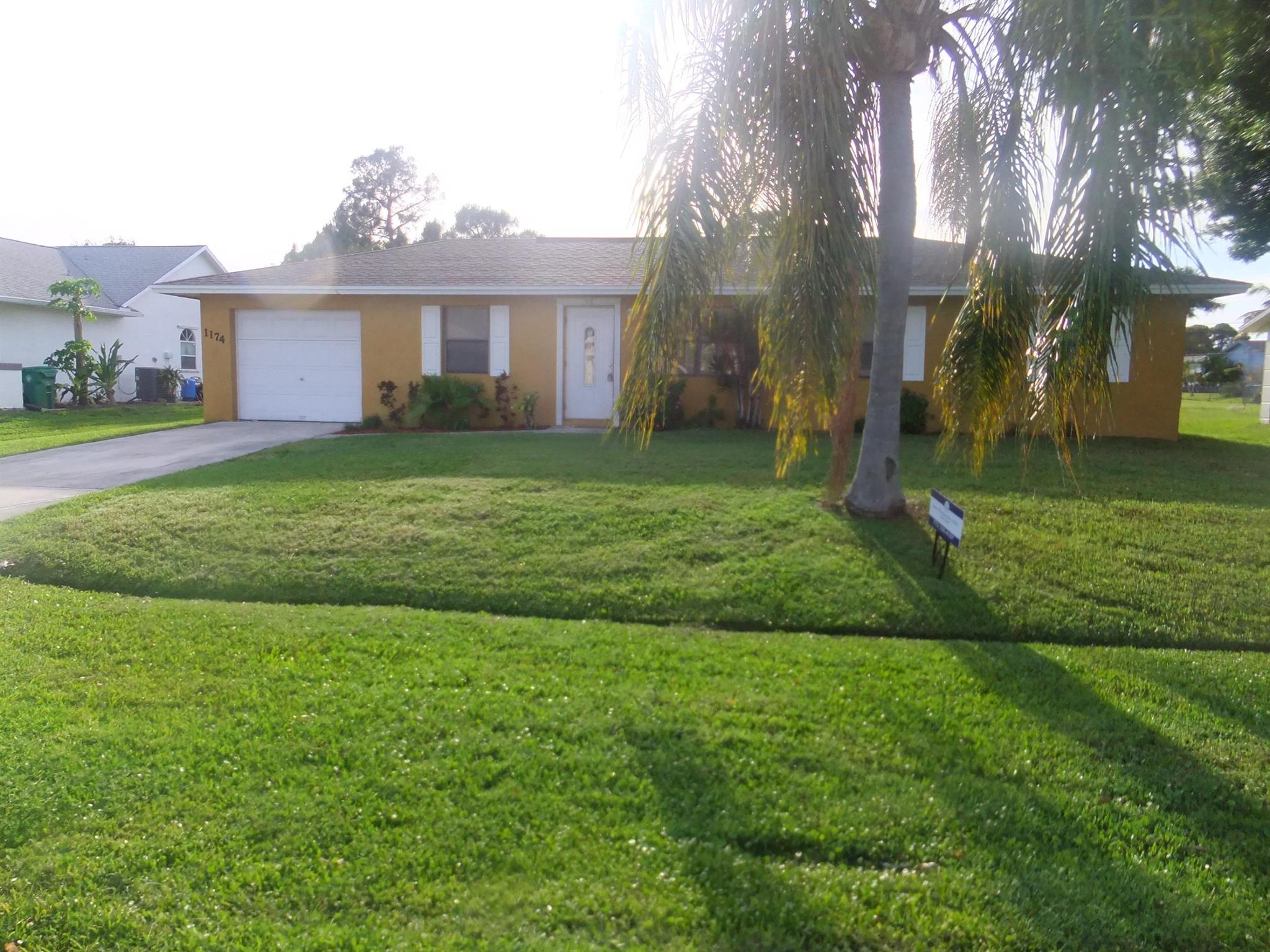 3/3/1 available for rent. Tile and laminate throughout, walk-in closets, quiet street