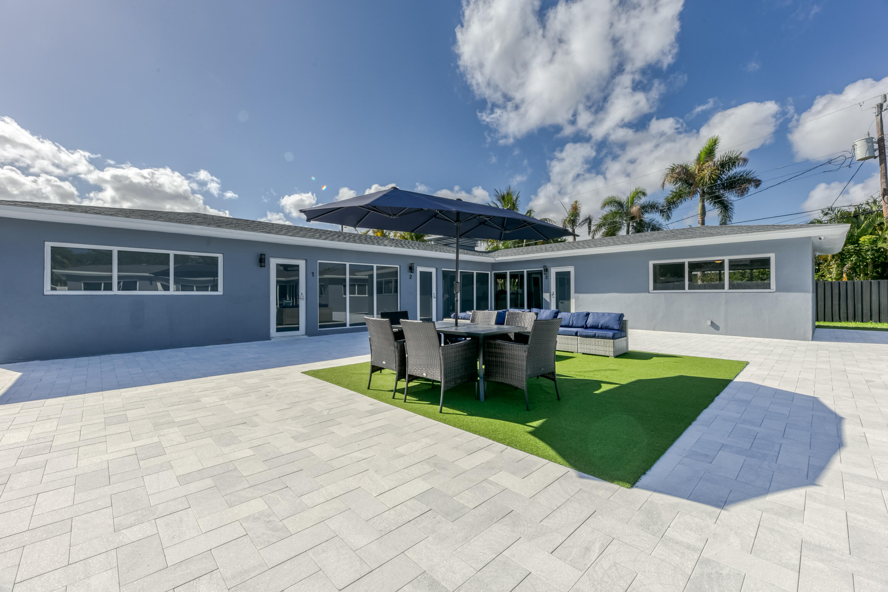 CORAL GARDENS - Residential Income