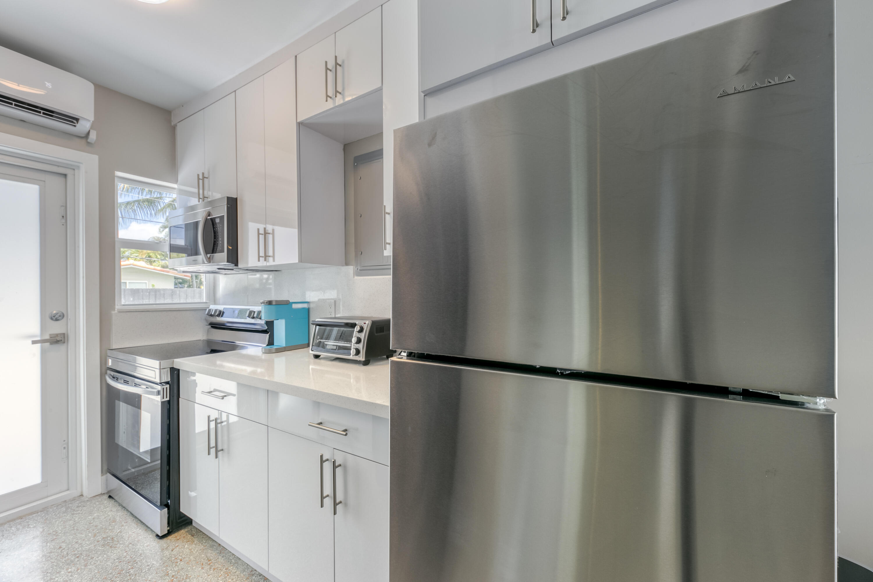 CORAL GARDENS - Residential Income