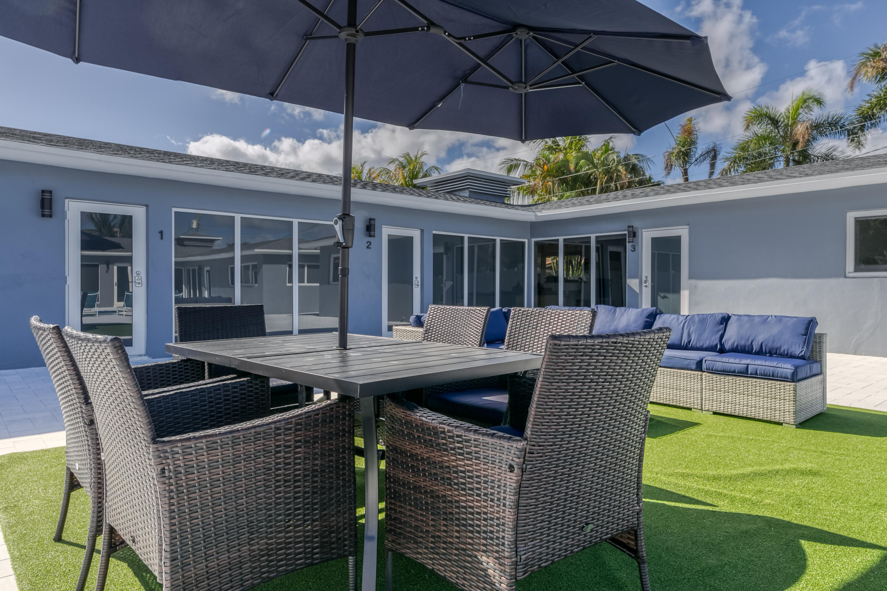 CORAL GARDENS - Residential Income