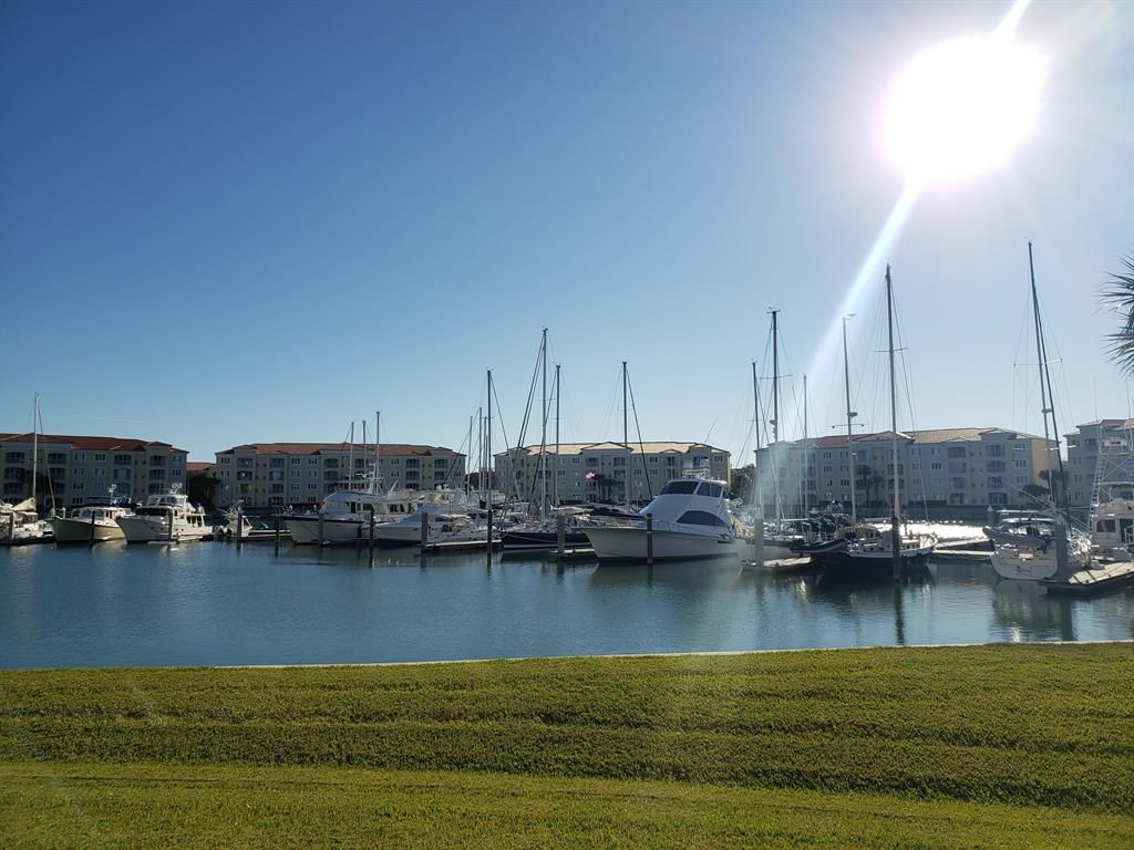 Photo of 10 Harbour Isle Drive Dr E #106, Fort Pierce, FL 34949 (MLS # R10682186)
