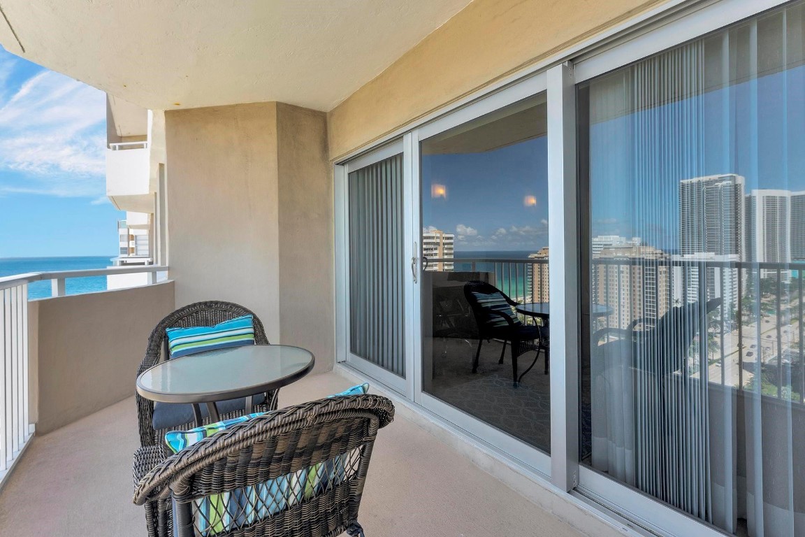 Hemispheres Condo - Residential Lease