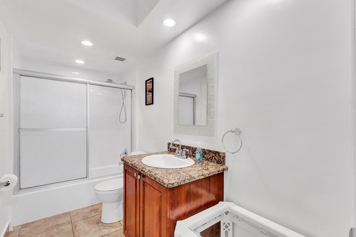 Hemispheres Condo - Residential Lease