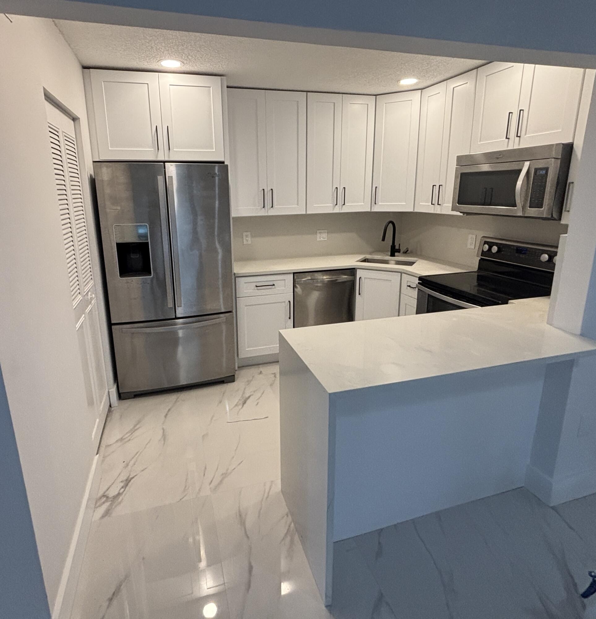 PINE RIDGE AT HAVERHILL CONDO - Residential Lease