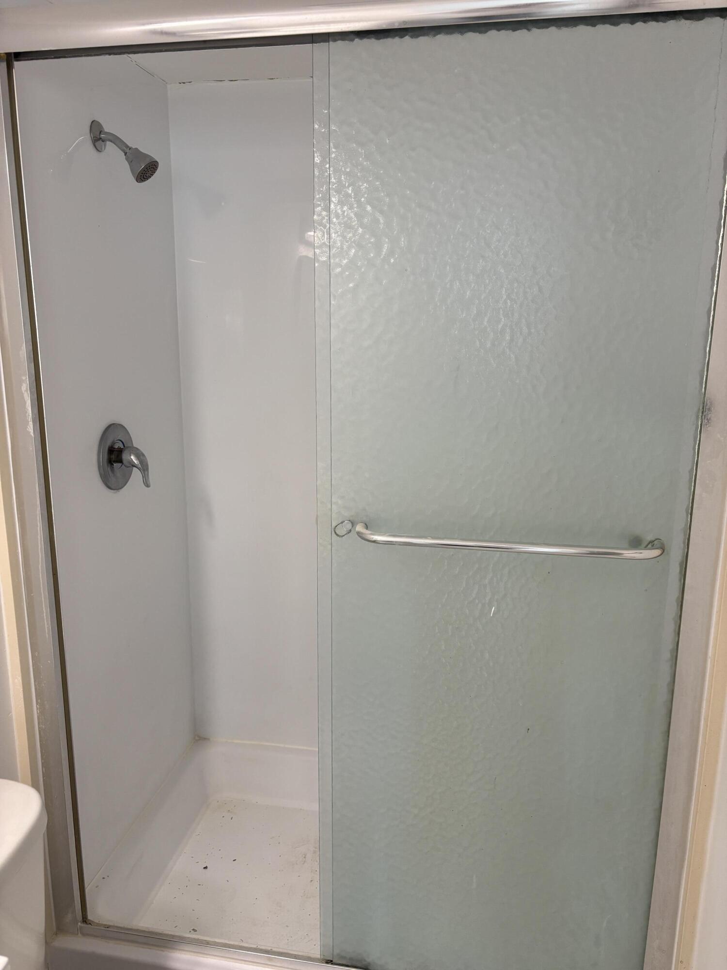 PINE RIDGE AT HAVERHILL CONDO - Residential Lease