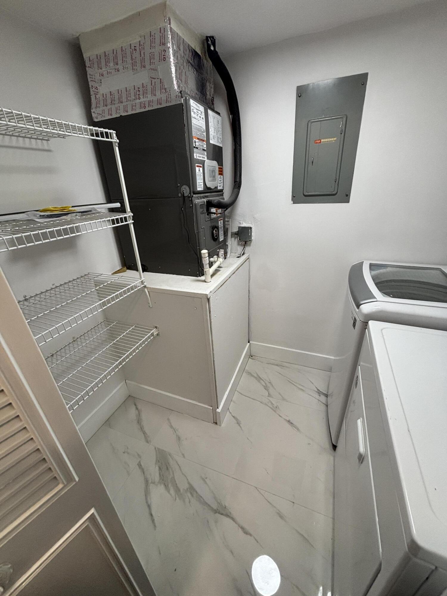 PINE RIDGE AT HAVERHILL CONDO - Residential Lease