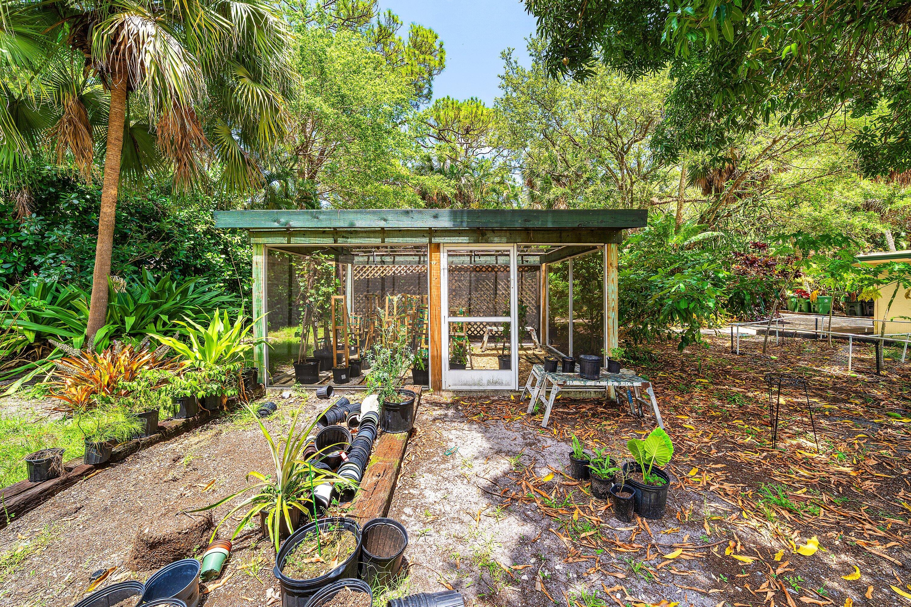 RIVERLAND - Residential