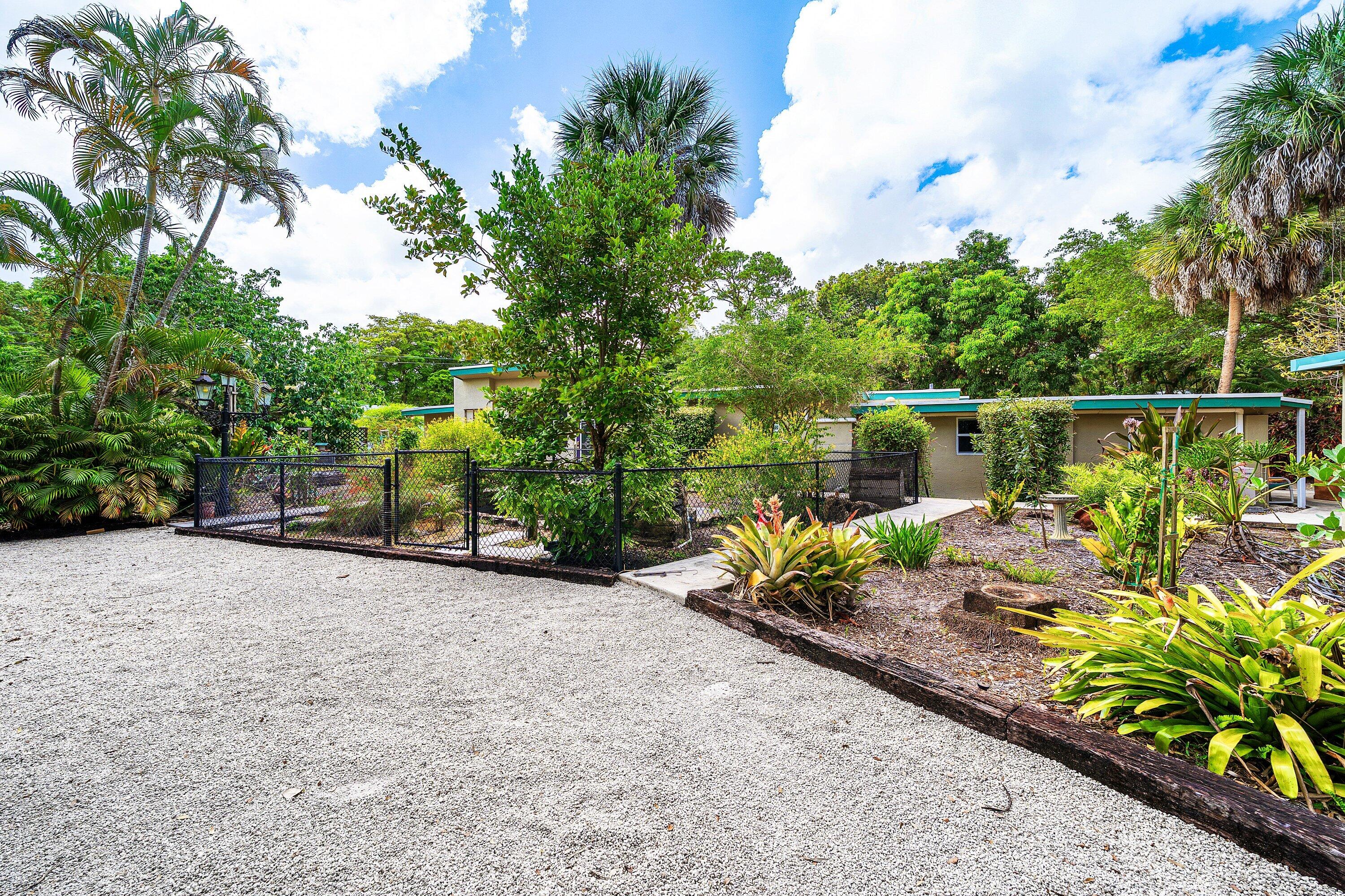 RIVERLAND - Residential