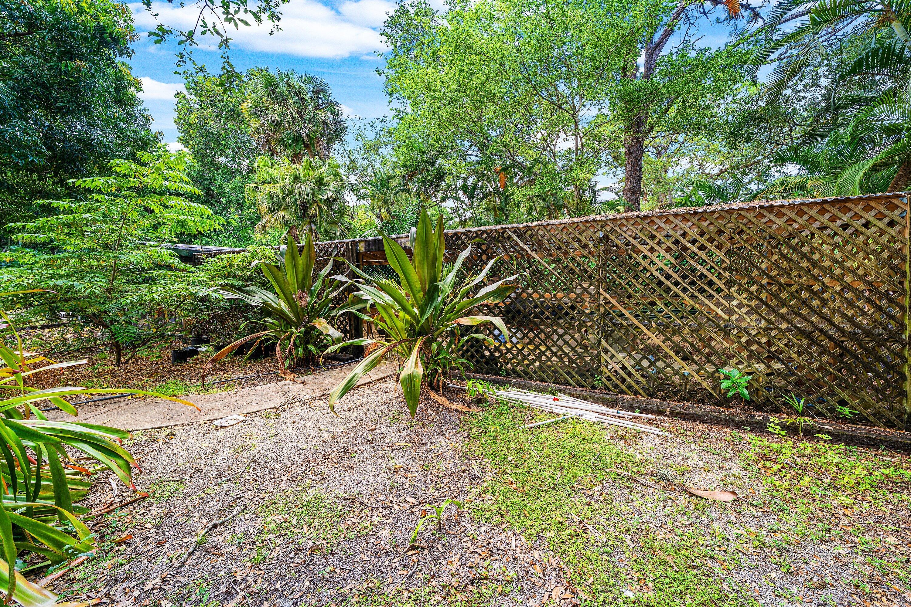 RIVERLAND - Residential