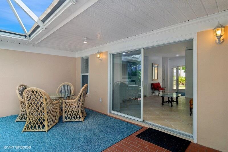 RESERVE GOLF VILLAS - Residential Lease