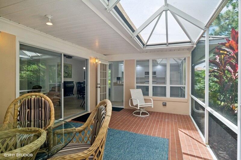 RESERVE GOLF VILLAS - Residential Lease