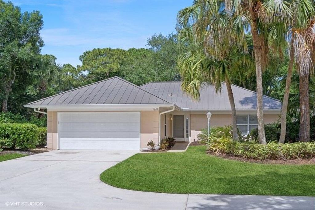 Photo of 7625 Winged Foot Court, Port Saint Lucie, FL 34986 (MLS # R11105934)