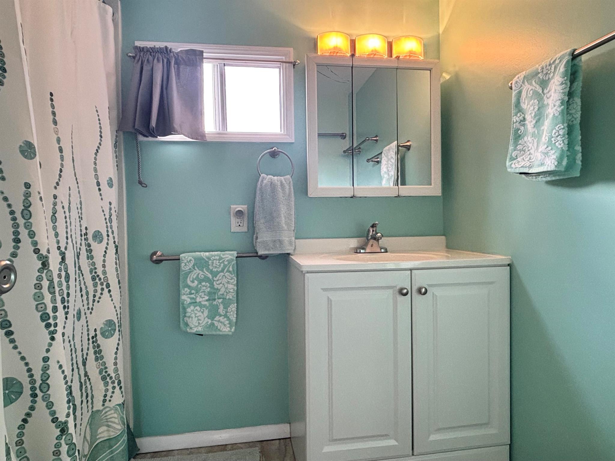 PARRY TRAILER VILLAGE - Residential