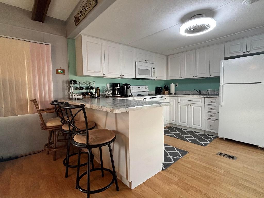 PARRY TRAILER VILLAGE - Residential