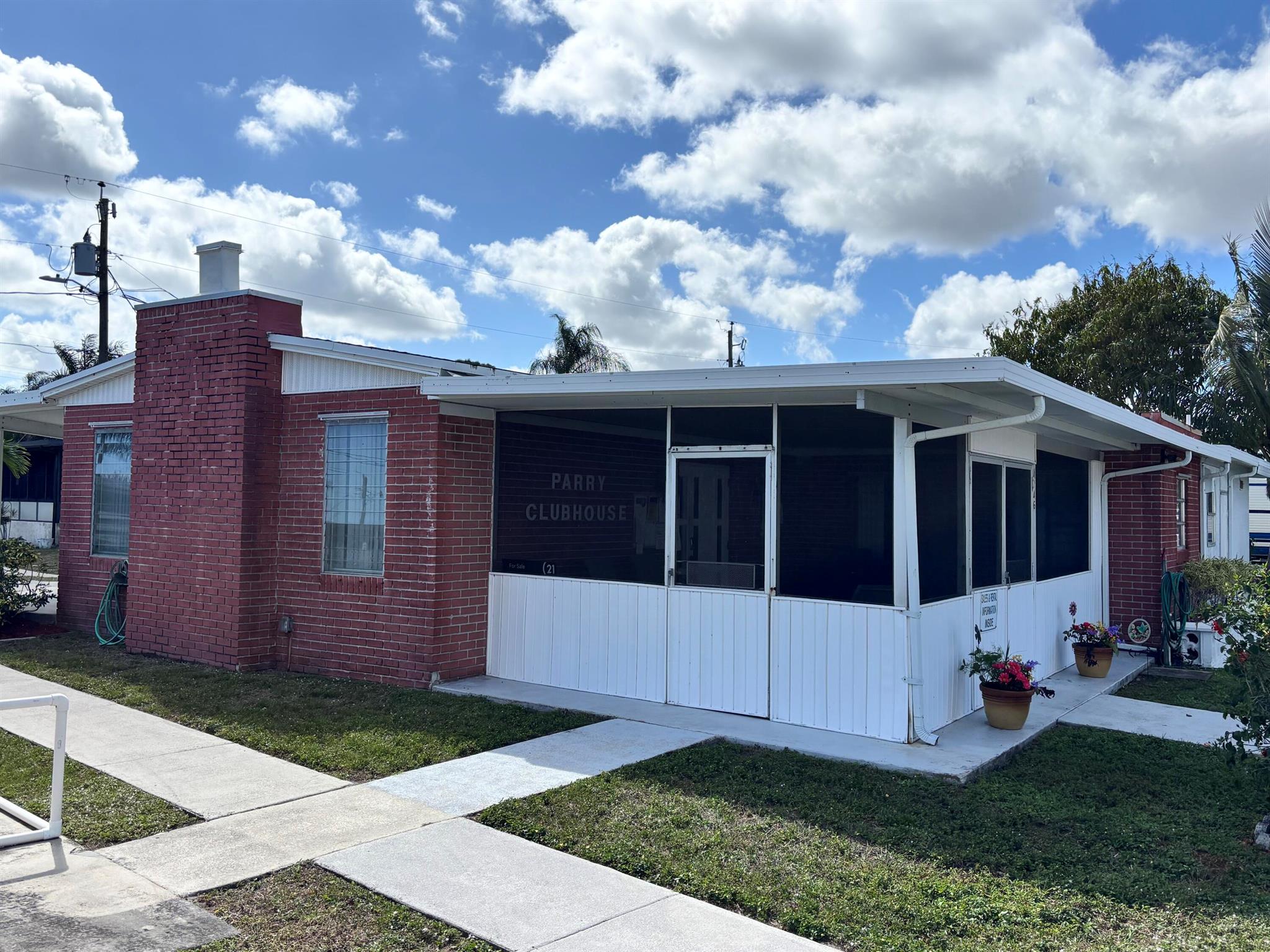 PARRY TRAILER VILLAGE - Residential