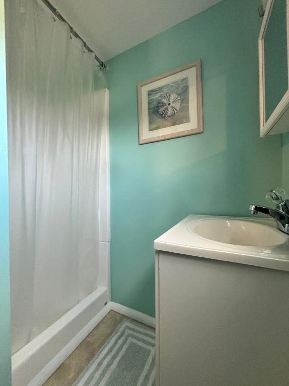 PARRY TRAILER VILLAGE - Residential