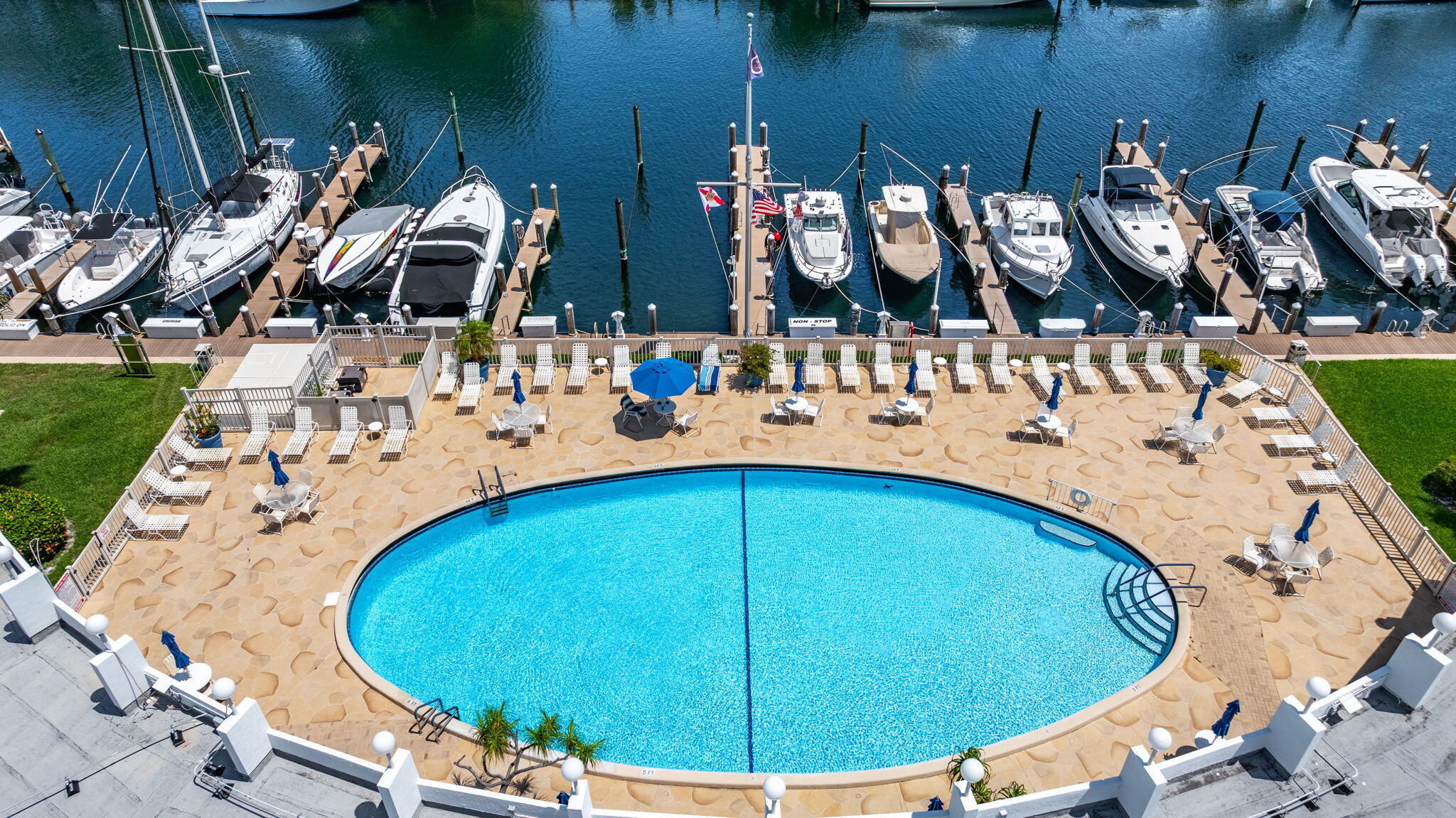 GARDEN-AIRE VILLAGE - Residential