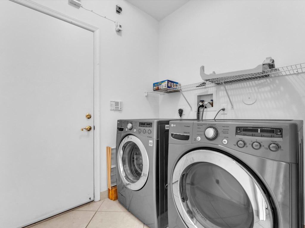 CASTLE ROCK A REPLAT - Residential