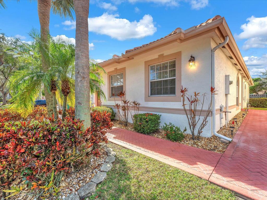 CASTLE ROCK A REPLAT - Residential