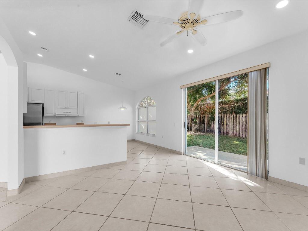 CASTLE ROCK A REPLAT - Residential