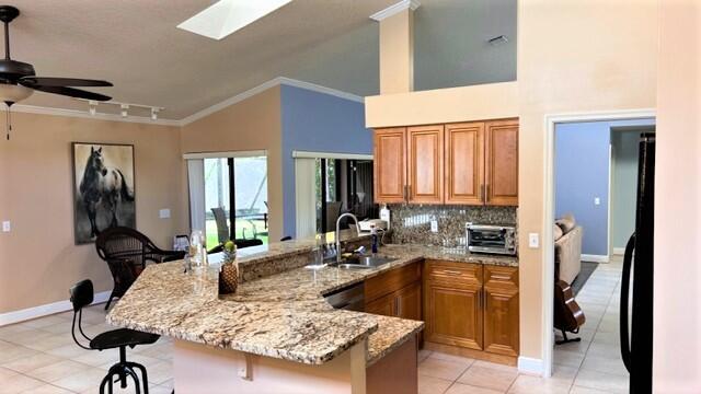 SUGAR POND MANOR OF WELLI - Residential Lease