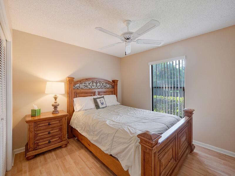 SUGAR POND MANOR OF WELLI - Residential Lease
