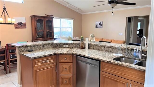 SUGAR POND MANOR OF WELLI - Residential Lease