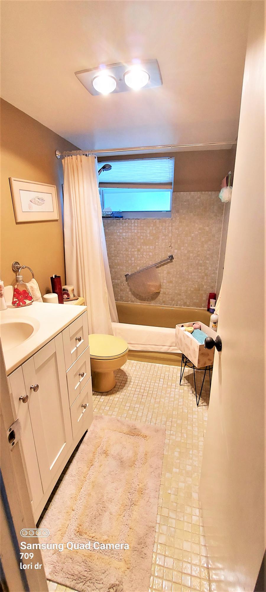 LAKESIDE VILLAGE CONDO 6 - Residential