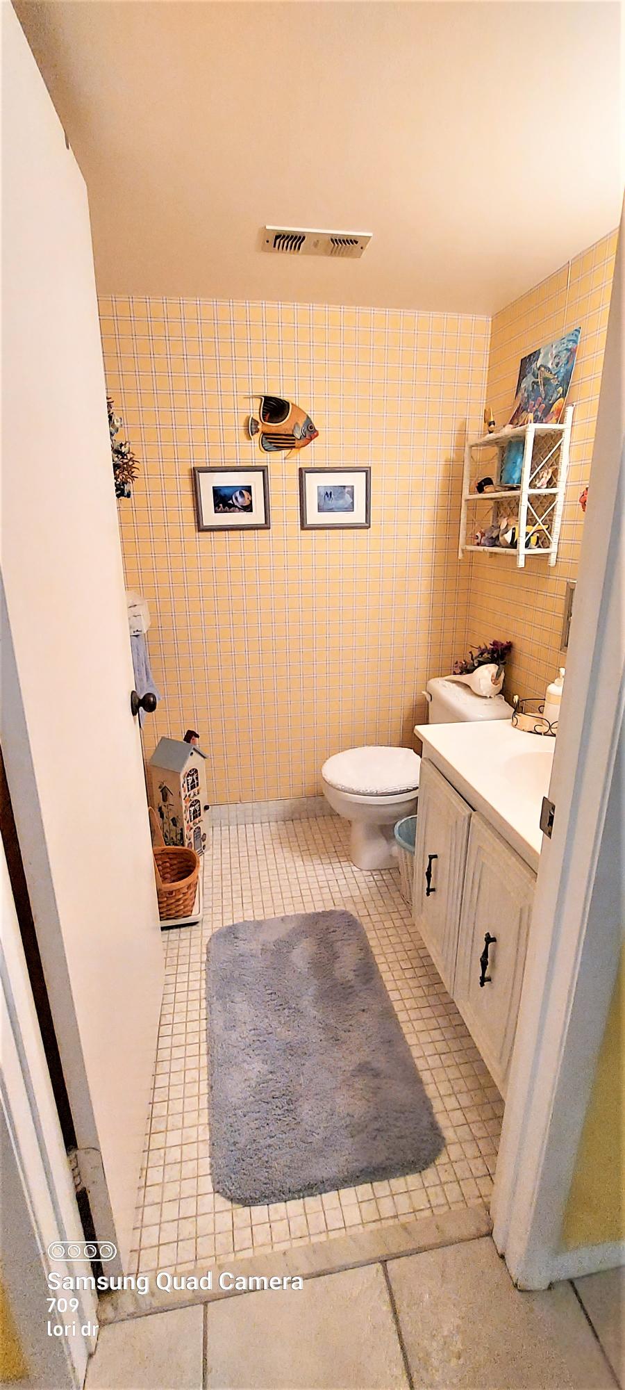 LAKESIDE VILLAGE CONDO 6 - Residential