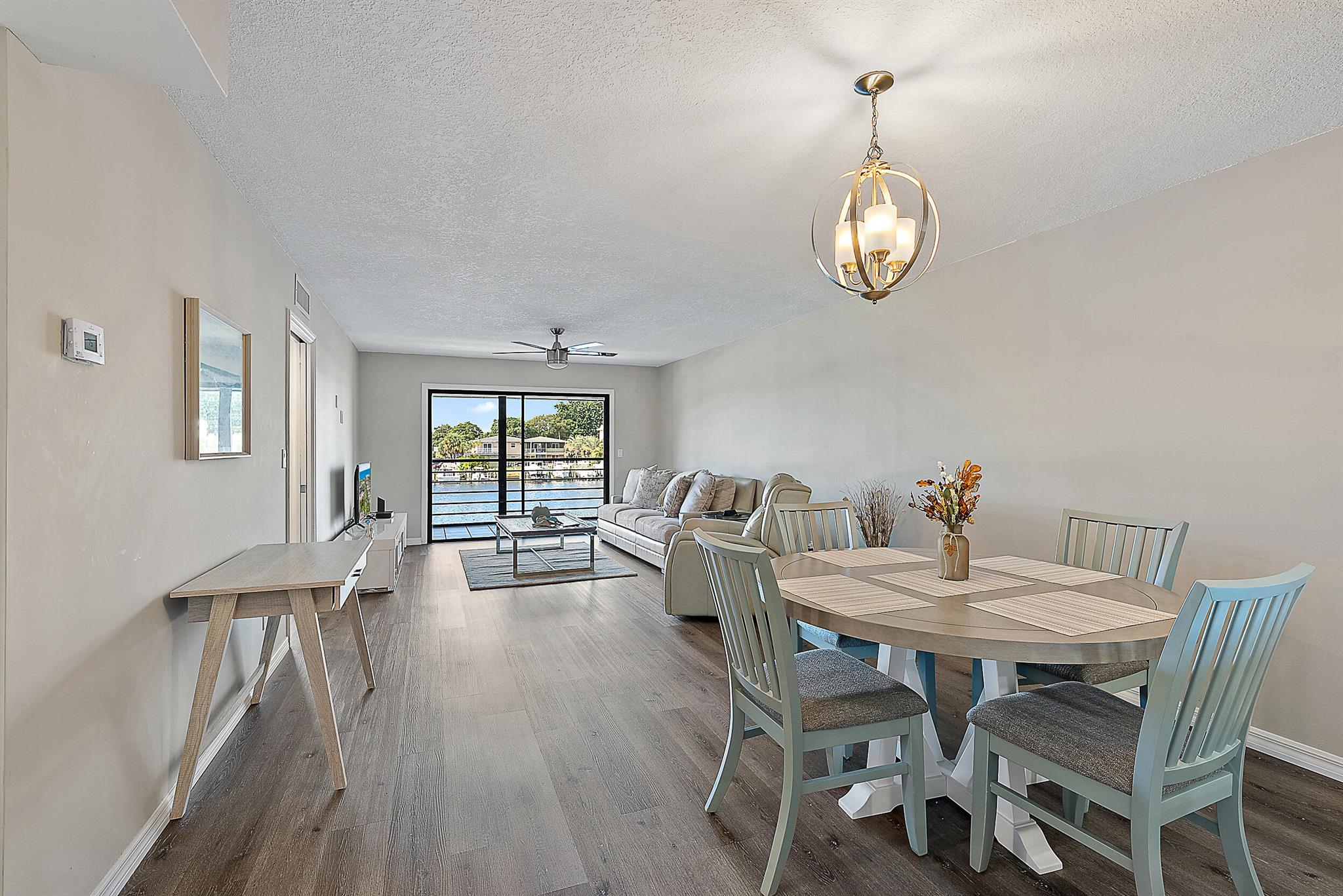 Northlake Condo - Residential