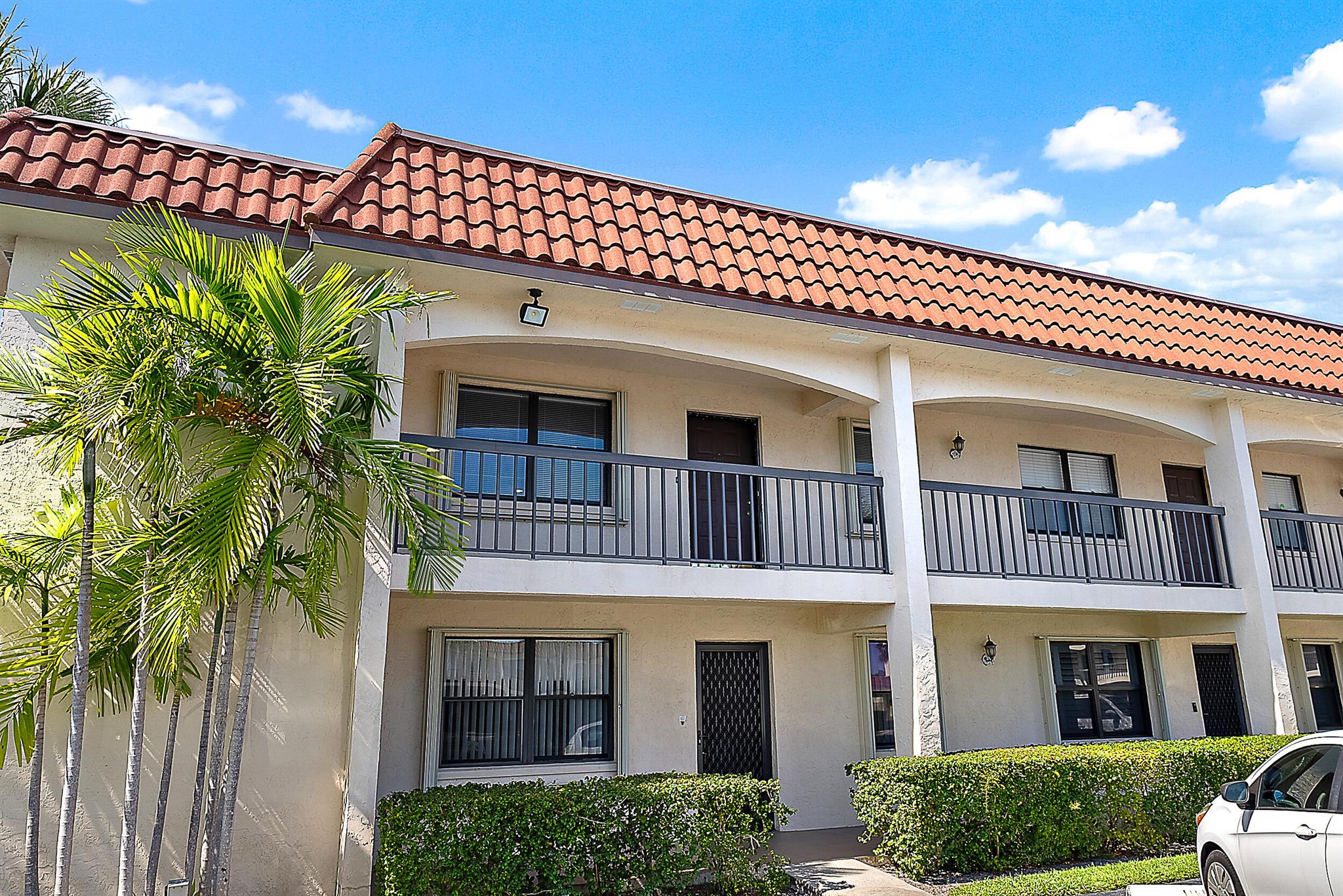 Northlake Condo - Residential