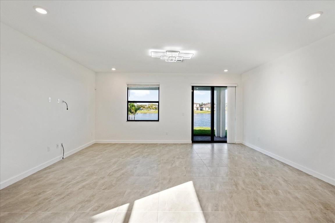 BellaSera - Residential Lease