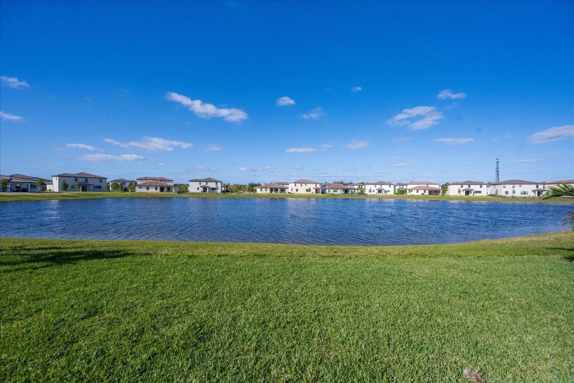 BellaSera - Residential Lease