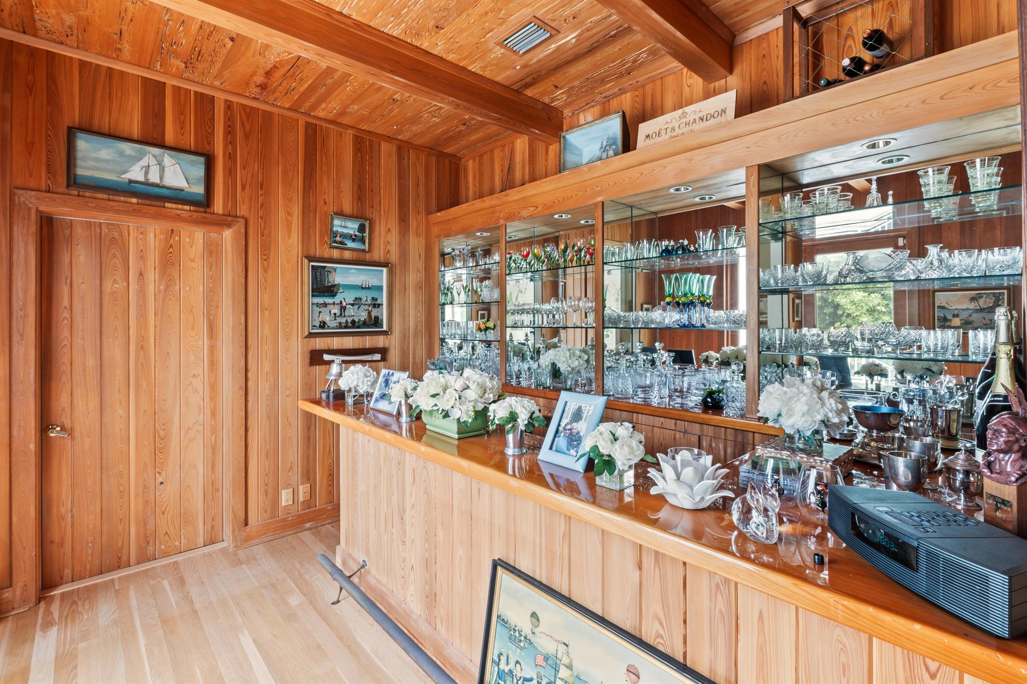 EL ENCANTO - Residential