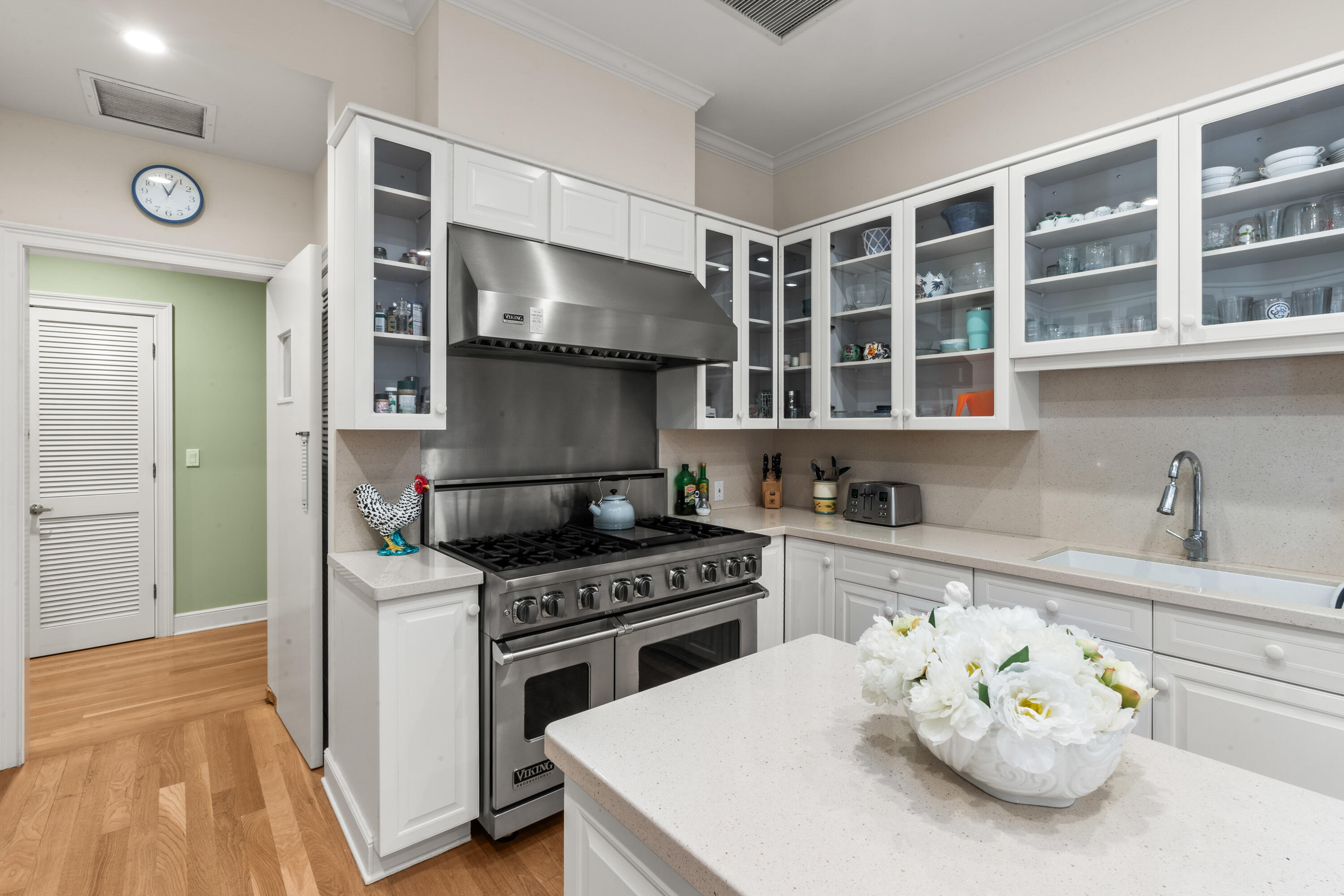 EL ENCANTO - Residential