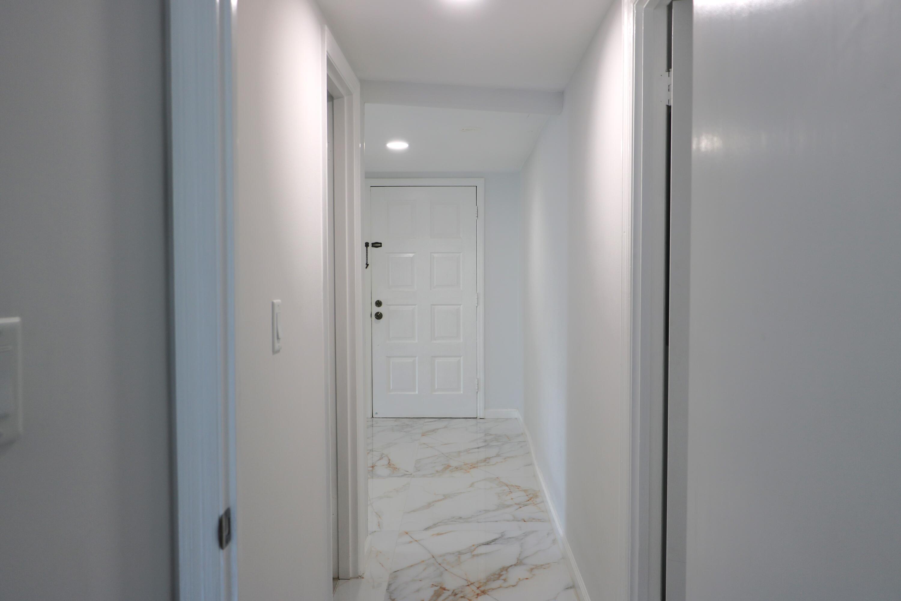 LONGWOOD 1 CONDO - Residential