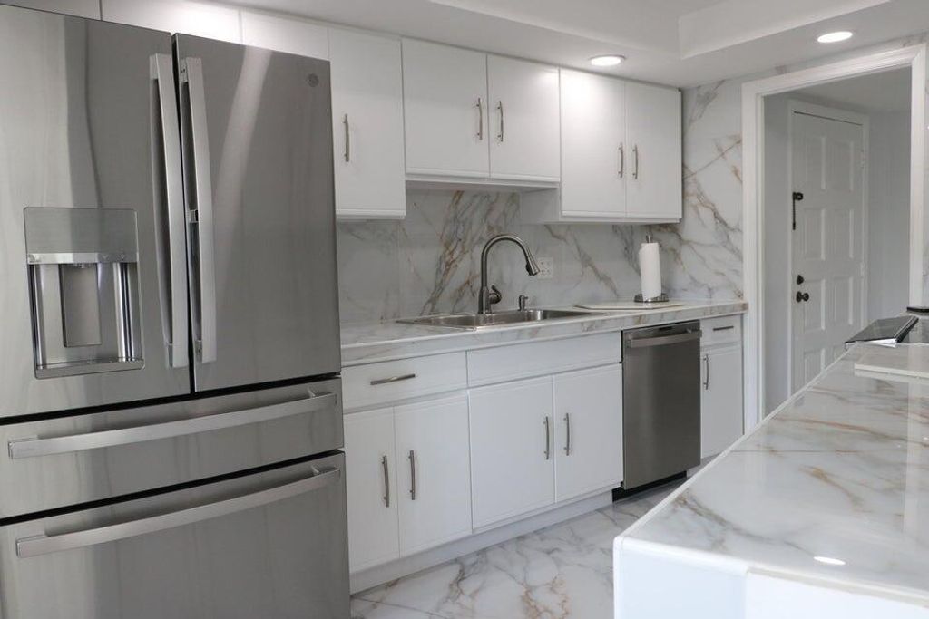 Photo of 11811 Avenue Of The Pga 3-2f #3-2f, West Palm Beach, FL 33418 (MLS # B26029638)