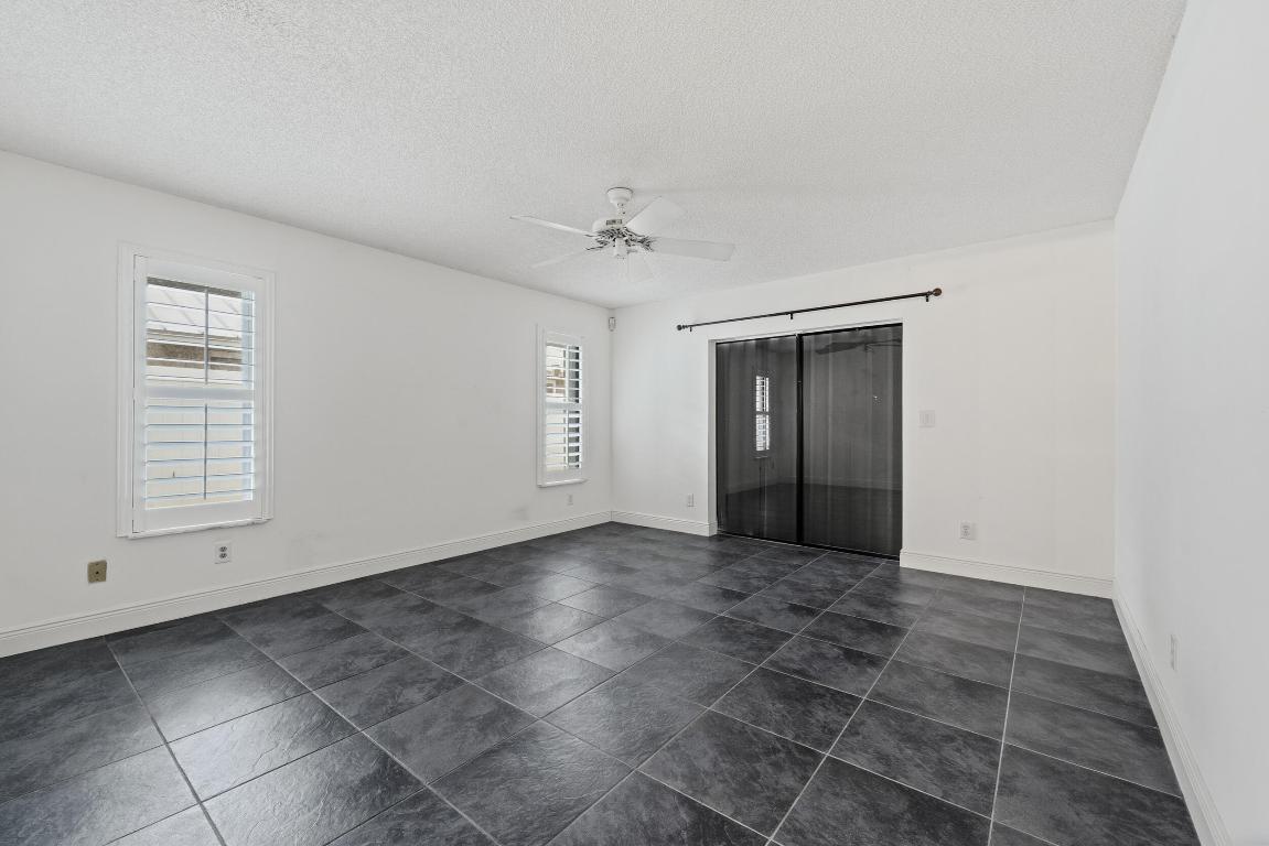 SHORES 2 - Residential