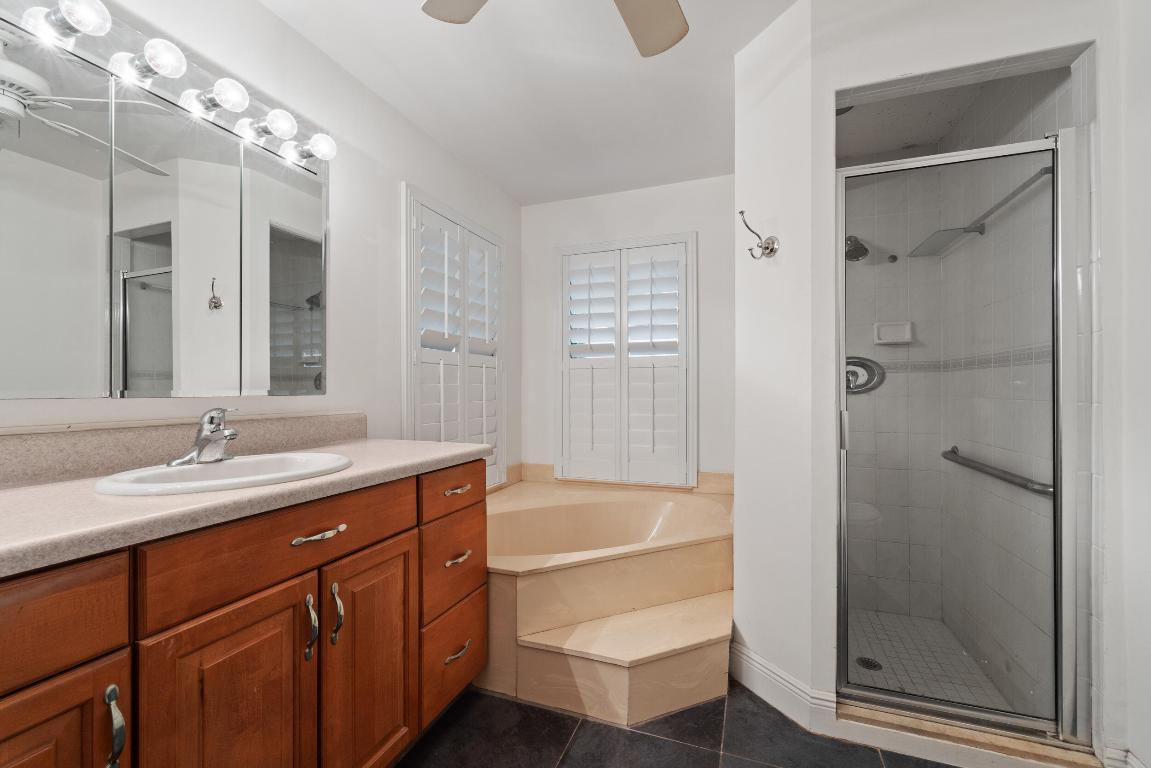 SHORES 2 - Residential