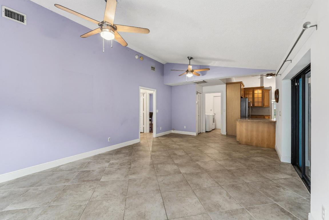 SHORES 2 - Residential