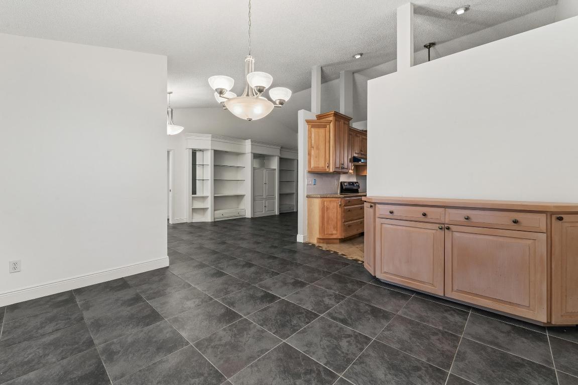 SHORES 2 - Residential