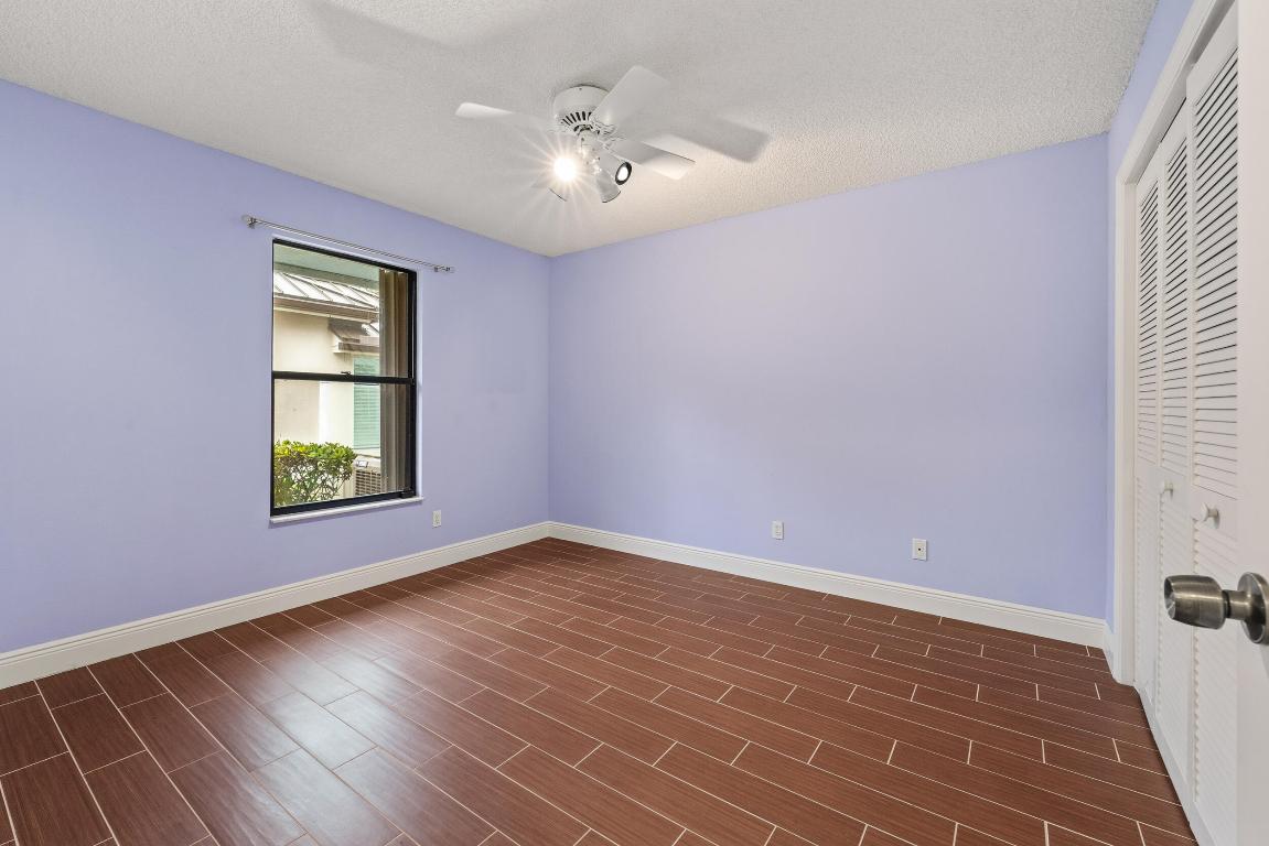 SHORES 2 - Residential