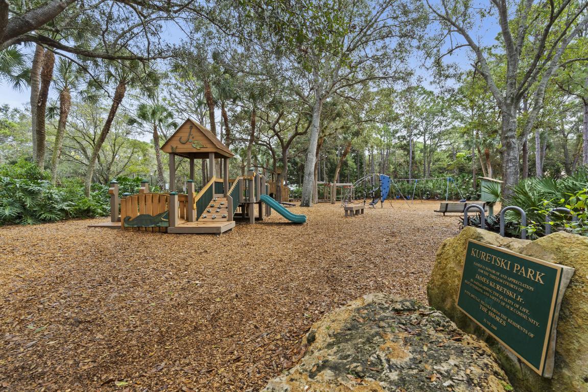 SHORES 2 - Residential