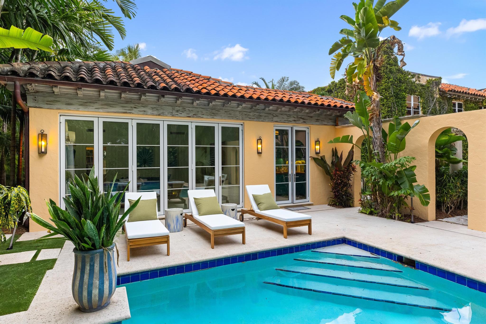 ROYAL PARK - Residential